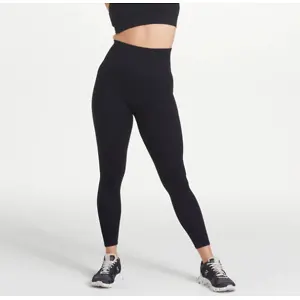 Lolë Canada: Buy Leggings and Get A Sports Bra at 50% OFF
