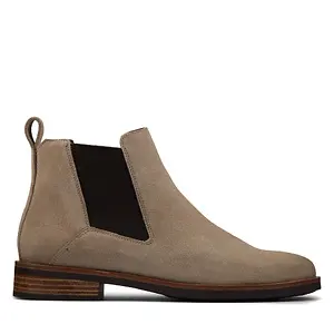 Clarks: Summer Shoe Sale Up to 50% OFF