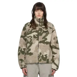 SSENSE：精选特价商品低至2折