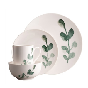 Belleek Pottery: 30% OFF Your Order