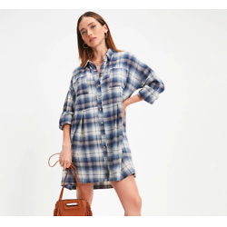 UNDERSTATED POCKETED PLAID BUTTON DOWN SHIRT