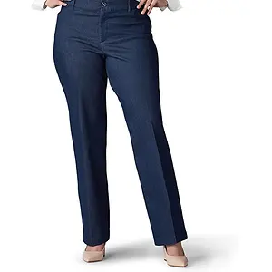 Lee Women's Plus Size Flex Motion Regular Fit Trouser Pant
