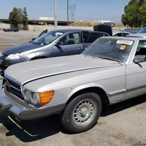 Salvage Reseller：As Low as $1,200  1980 Mercedes-Benz 450SL