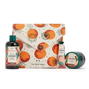 The Body Shop Oranges & Stockings Essentials Gift Set