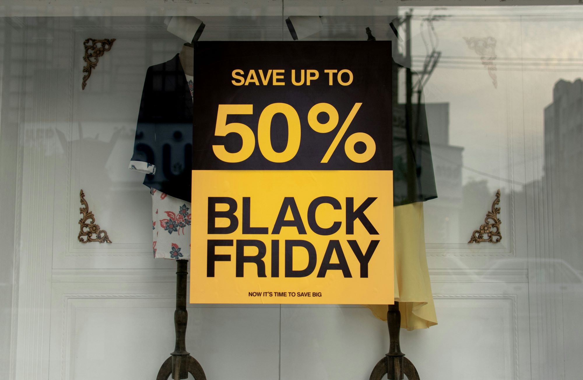Black Friday 2023: Top 5 Brands to Shop and Look Forward
