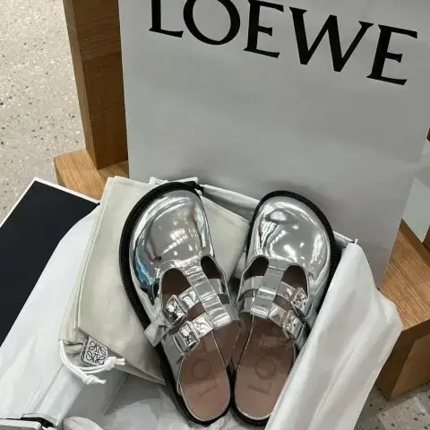 Loewe 玛丽珍拖鞋