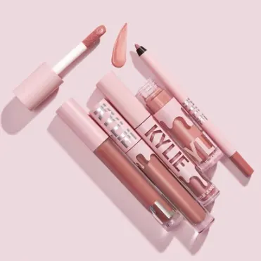 Kylie Cosmetics：美妆热卖！白女挚爱 入手腮红、唇膏等