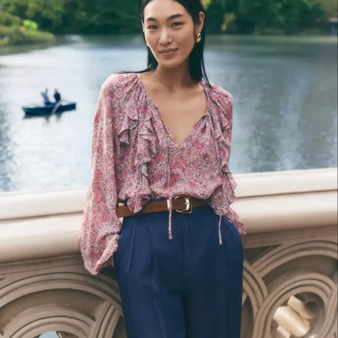 Ann Taylor：小众服饰热卖！精选6折 入手时髦美裙