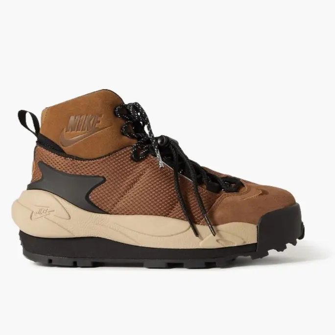 NIKE + Sacai Magmascape SP 麂皮运动鞋