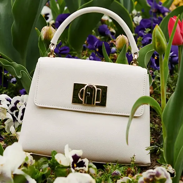 Furla US：母亲节大促 送礼甄选 何泓珊同款链条包$201