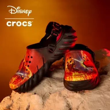 上新！Crocs X Disney 星球大战前传 3：西斯的复仇 20 周年限定  联名款洞洞鞋