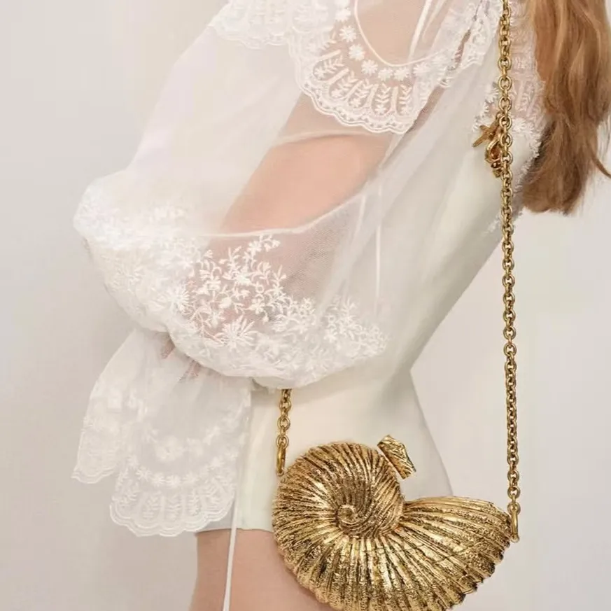 Antonioli：精选大牌私密促 关注CHLOE、MAX MARA、FENDI 等