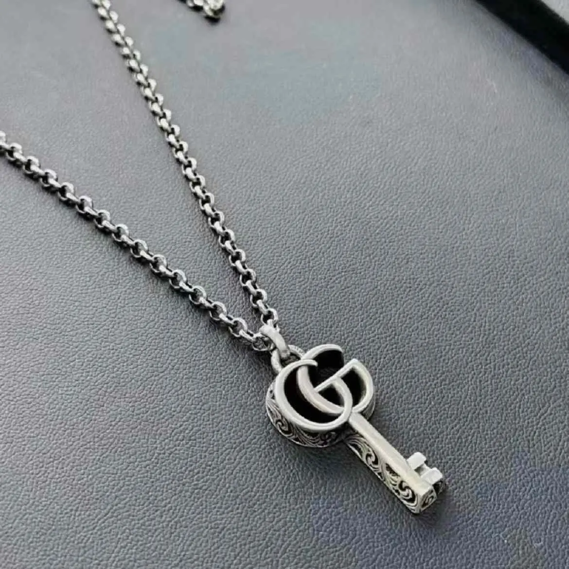 Gucci 钥匙项链