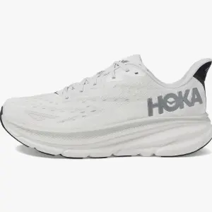 Hoka Clifton 9 运动鞋