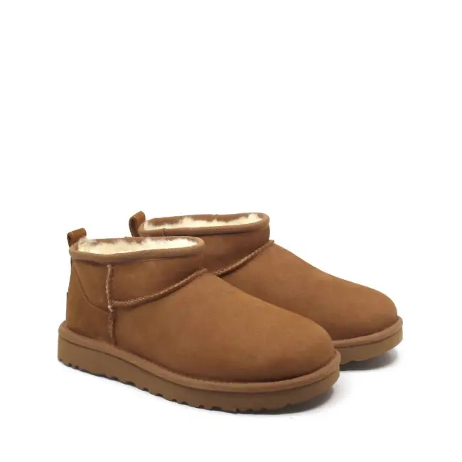UGG classic ultra 雪地靴