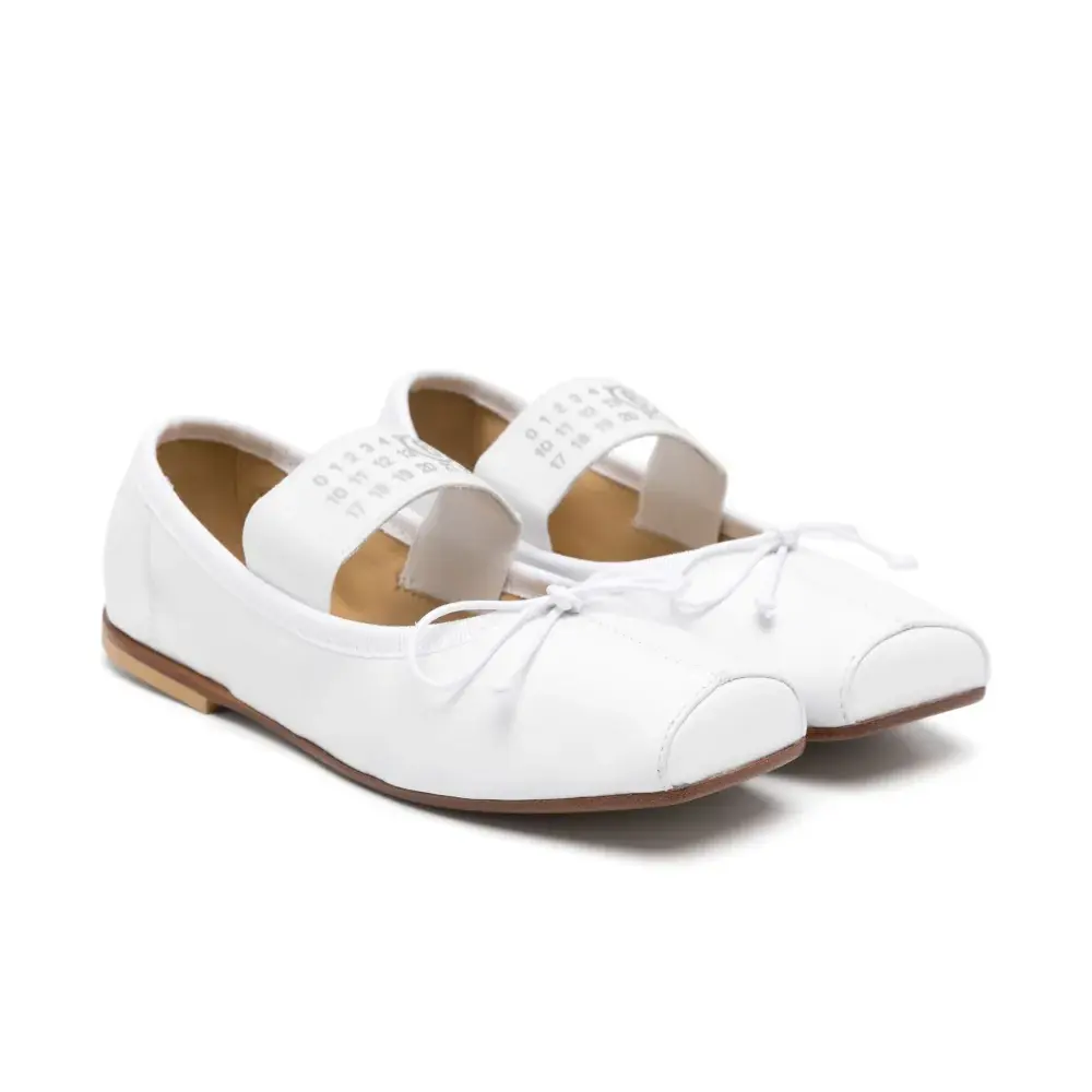 MM6 Maison Margiela 马吉拉大童款皮质芭蕾平底鞋