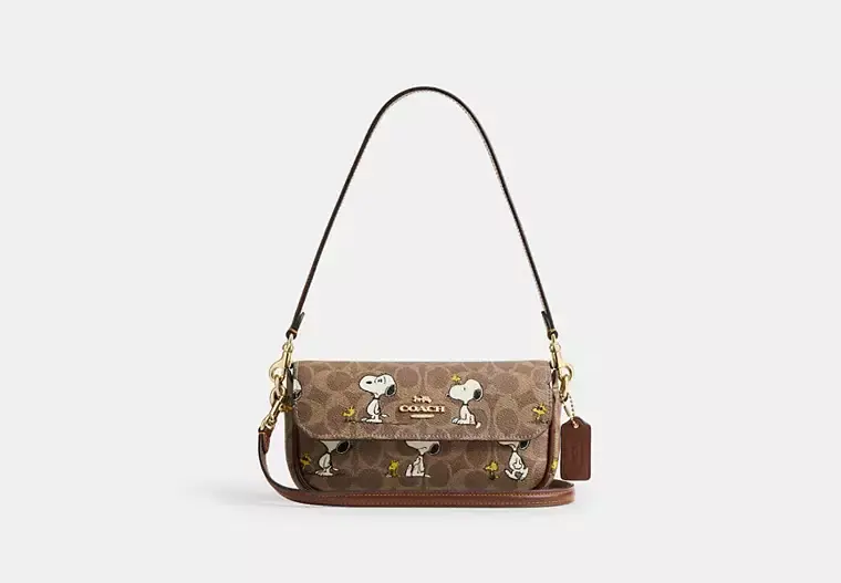Coach X Peanuts Hailey Flap 单肩包