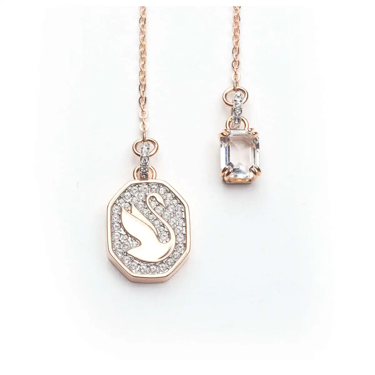 Swarovski 施华洛世奇 Swan 项链