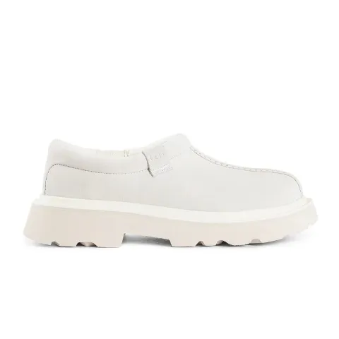UGG Tasman Lug 白色休闲鞋