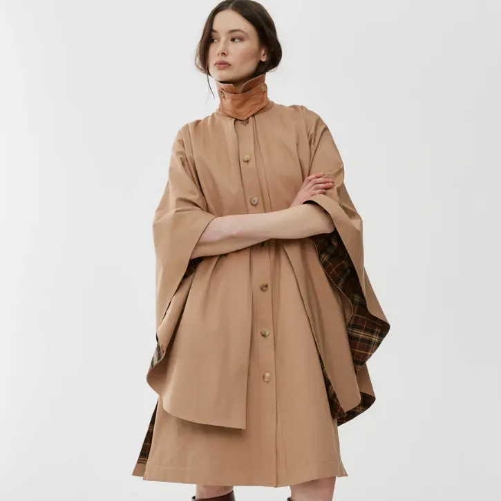 Chloé 寇依及膝披肩
