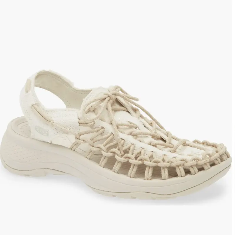 KEEN 白色凉鞋