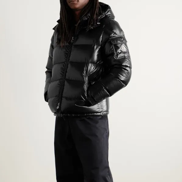 MONCLER Maya 黑色羽绒服