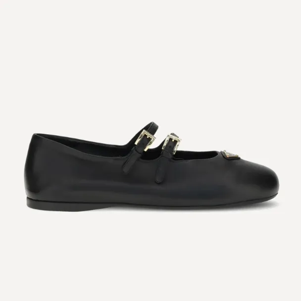 PRADA 黑色皮革芭蕾舞鞋