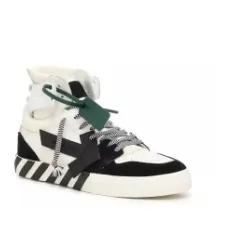 Off-White 高帮硫化箭头鞋