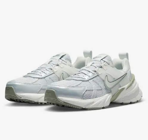 Nike  V2K Run 运动鞋
