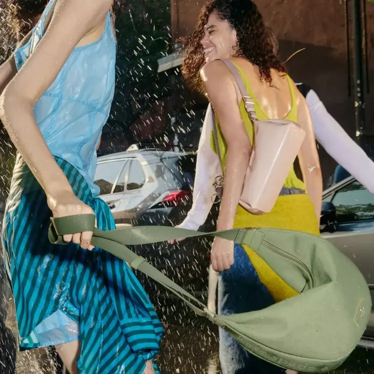 Kate Spade Outlet：包袋热卖专区 老花小号手提包$79.2