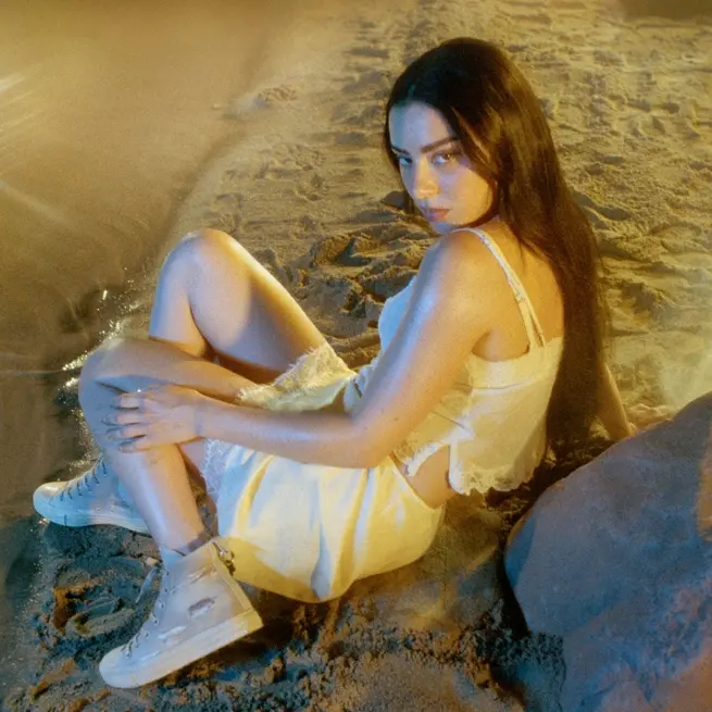 Converse 匡威美国官网：Converse x Charli XCX 联名款抢先看