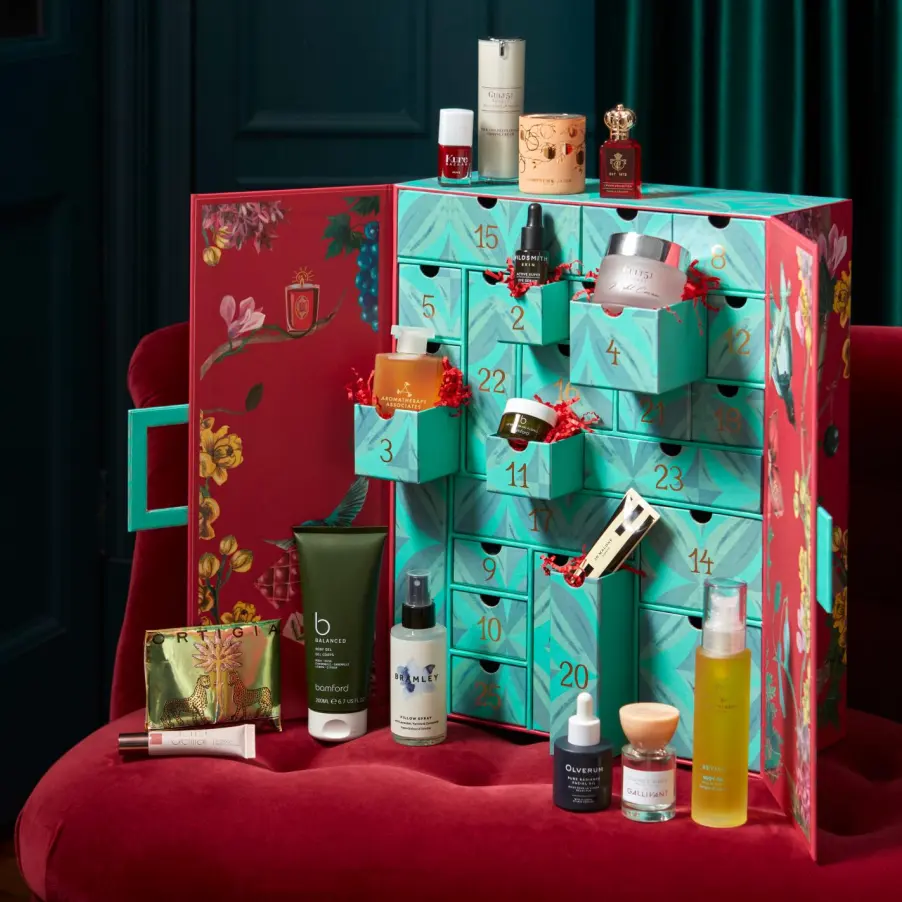 Fortnum & Mason 2025美妆圣诞日历 价值超£1,149