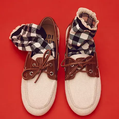 Anthropologie US：美鞋清仓！入手 Dr. Martens、New Balance 等