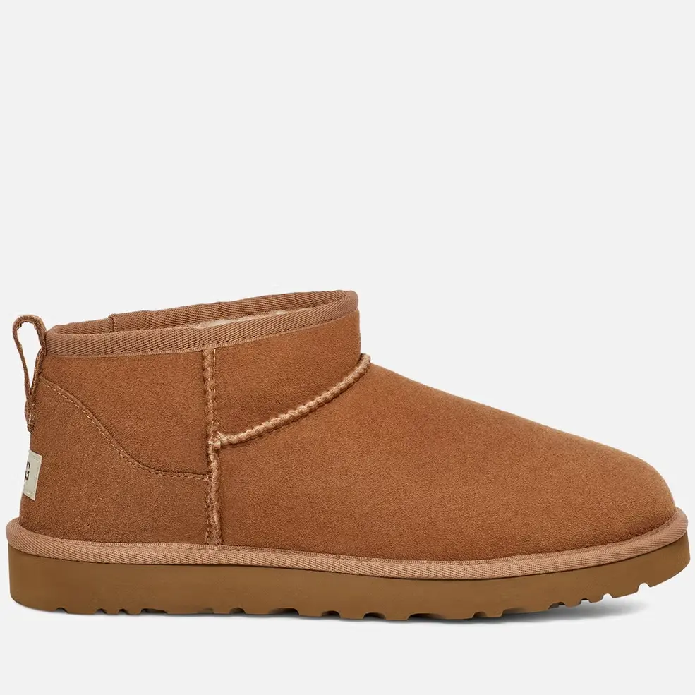 UGG 经典款雪地靴