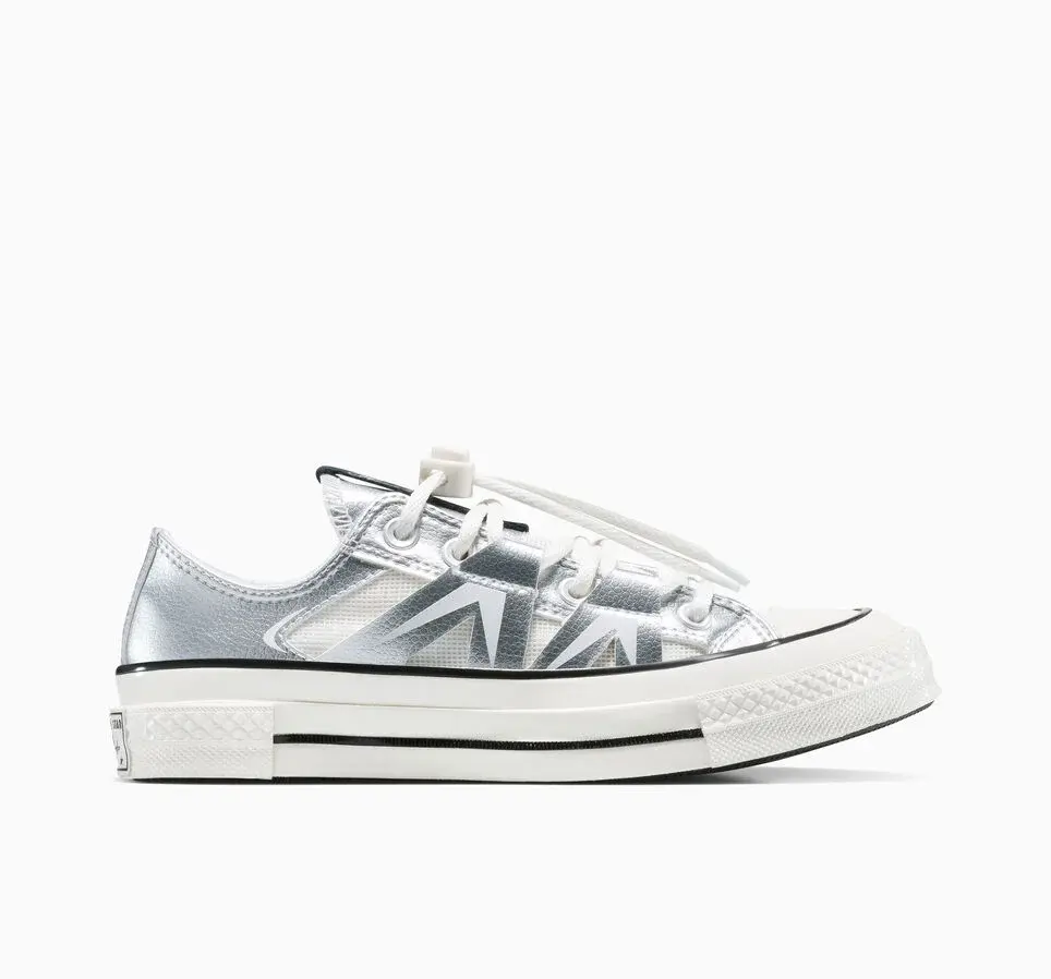 CONVERSE 匡威 Chuck 70 银色帆布鞋
