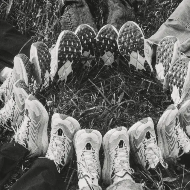 Zappos：跑鞋热卖！入手 Hoka、ON、新百伦等