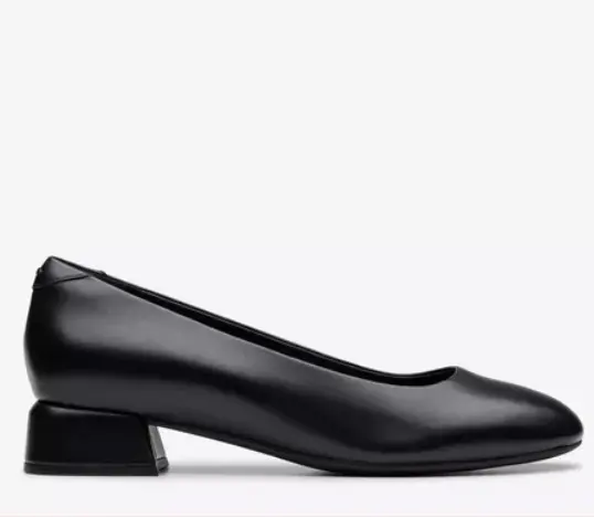 Clarks Daiss 30 芭蕾舞鞋