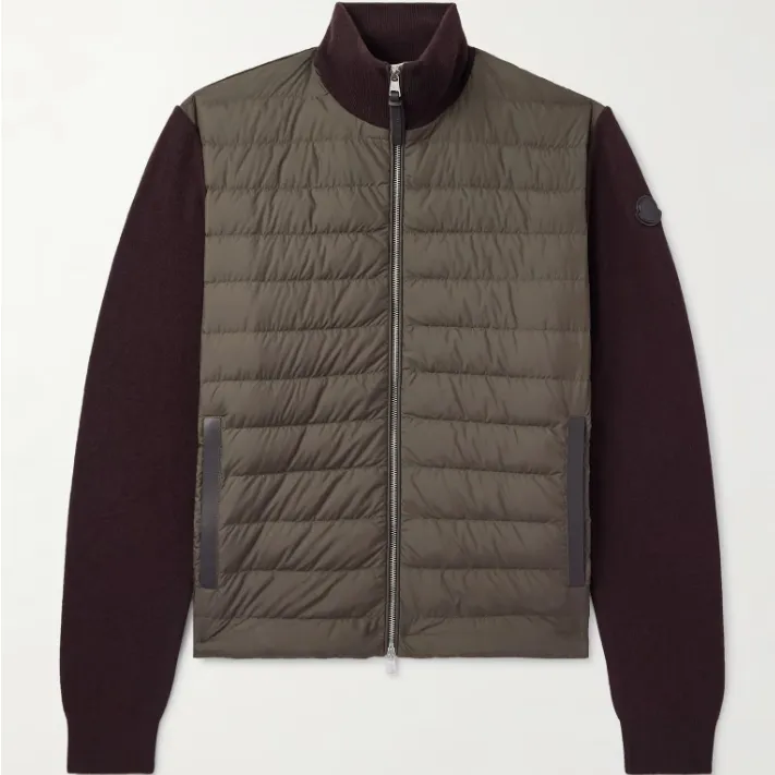 MONCLER 深棕色羽绒服