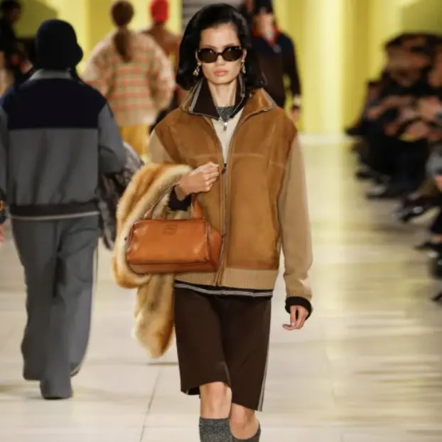 FWRD：周年庆大促 多买多省 入 Balenciaga、Canada Goose、ON