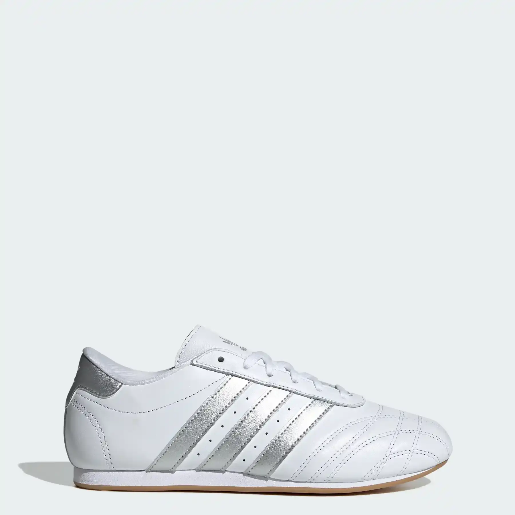 Jennie 同款不同色！Adidas 阿迪达斯 taekwondo lace 银色跆拳道鞋