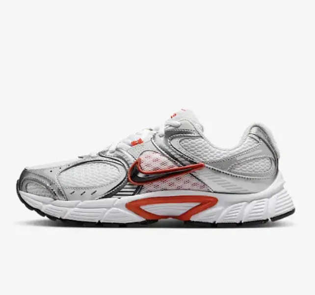 Nike V5 RNR 运动鞋
