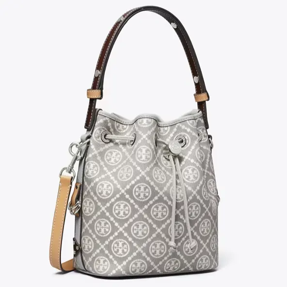 上新！Tory Burch 汤丽柏琦 T MONOGRAM 珍珠灰老花水桶包