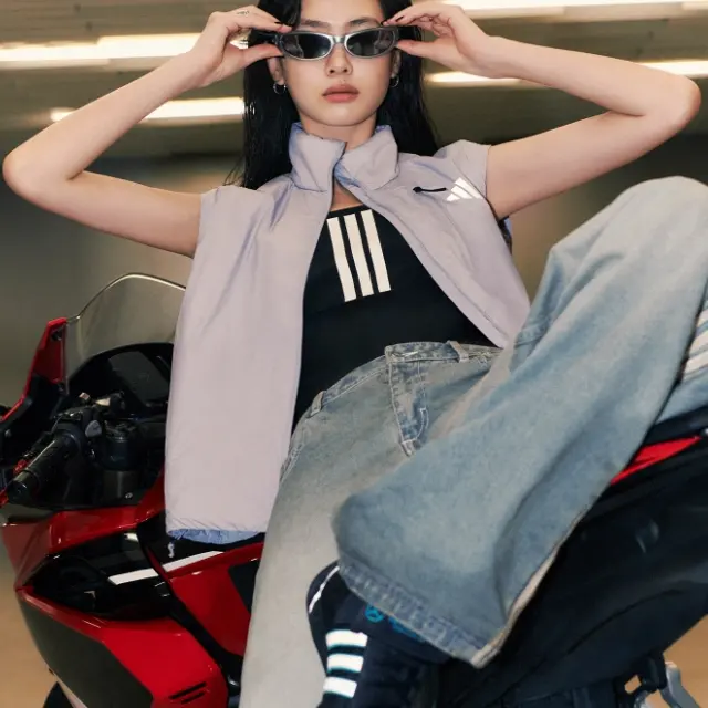 REVOLVE：时尚上新热卖！入手新配色 Adidas 运动鞋