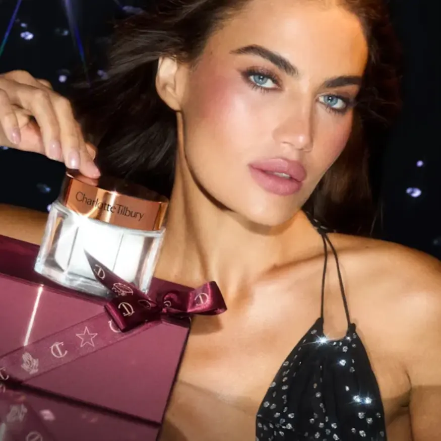 Charlotte Tilbury DE：节日彩妆系列上新 眼影盘、神奇面霜