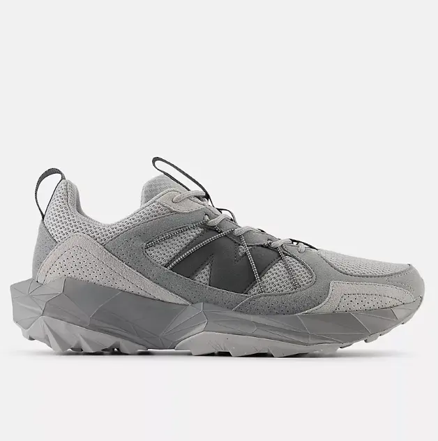 New Balance Tektrel 男士运动鞋