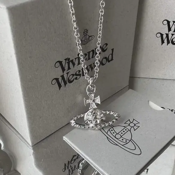 Beaverbrooks：折扣区大促！Vivienne Westwood 西太后专场