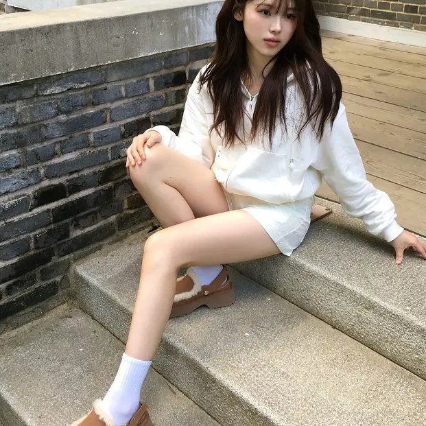 Farfetch 发发奇:UGG 热卖专区 入手某书爆款雪地靴