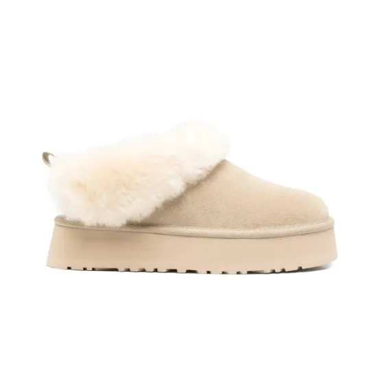 UGG 皮毛一体厚底短靴