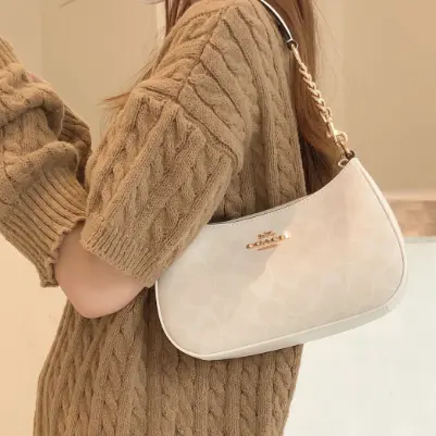 Coach Outlet：买到就是赚到！围巾&饰品配饰专场