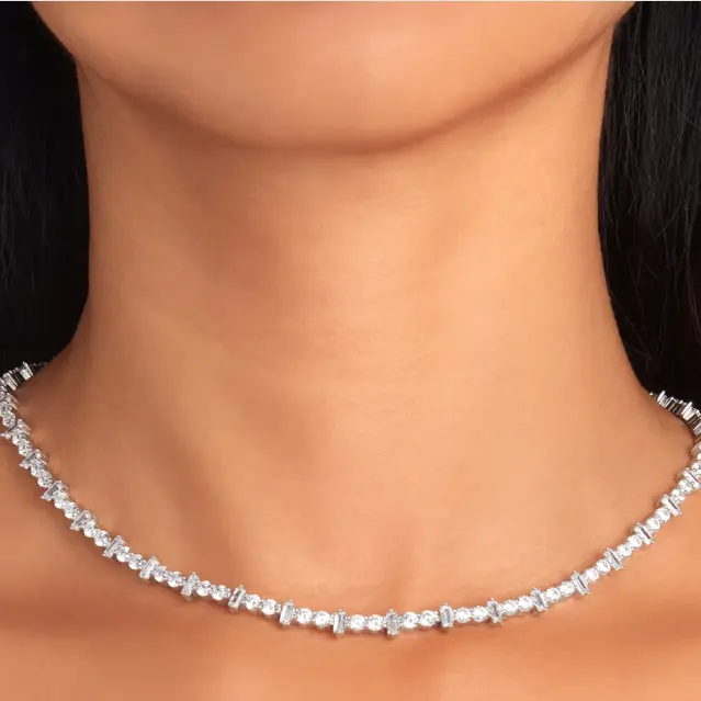 Bergdorf Goodman：全场配饰高端奢华 定格永恒璀璨